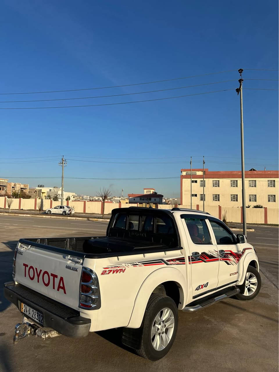 مه رزي 2009 
سعودي بتل 
گه له ك باقژه نمونه 
ريفه چوي 190k.

رقم /*********** زاخو, دهوك
