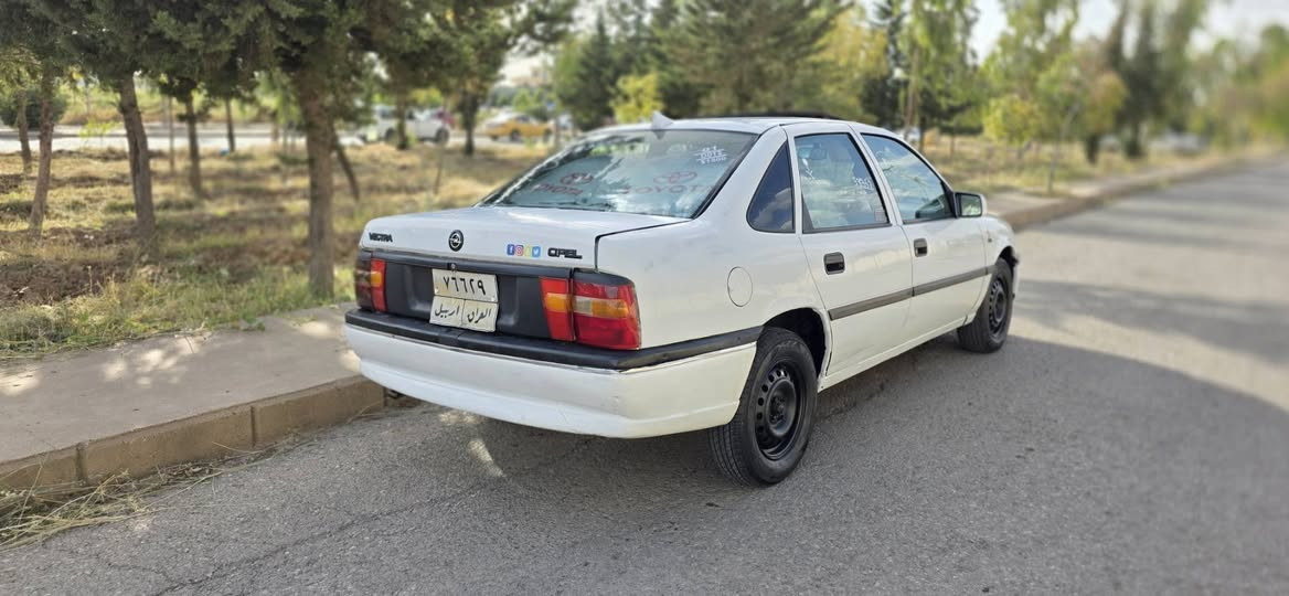 اوبل فیکترا مودیل 1992 دوو پارچەی بویاغە مەکینە و گێری بە شەرتە بە شەرتی سەد فیتەر و تایەکانی نوێیە و سەد و پەنجا دۆلار غەرامەی لەسەرە ناونیشان قەزای بەردەرەش و ژمارەی تەلەفون *********** واتساب و ڤایبەریش لەسەرە  
اوبل فیکترا مودیل 1992 بي قطعتین صبغ و مكينة و كیر بشرط ميت فیتر و اربع طایات جدید و میة خمسین دولار غرامة ینزل من سعر عنوان قضاء بردرش قریب عن موصل و رقم تلفون *********** وتساب و فایبر اكر, نينوى
