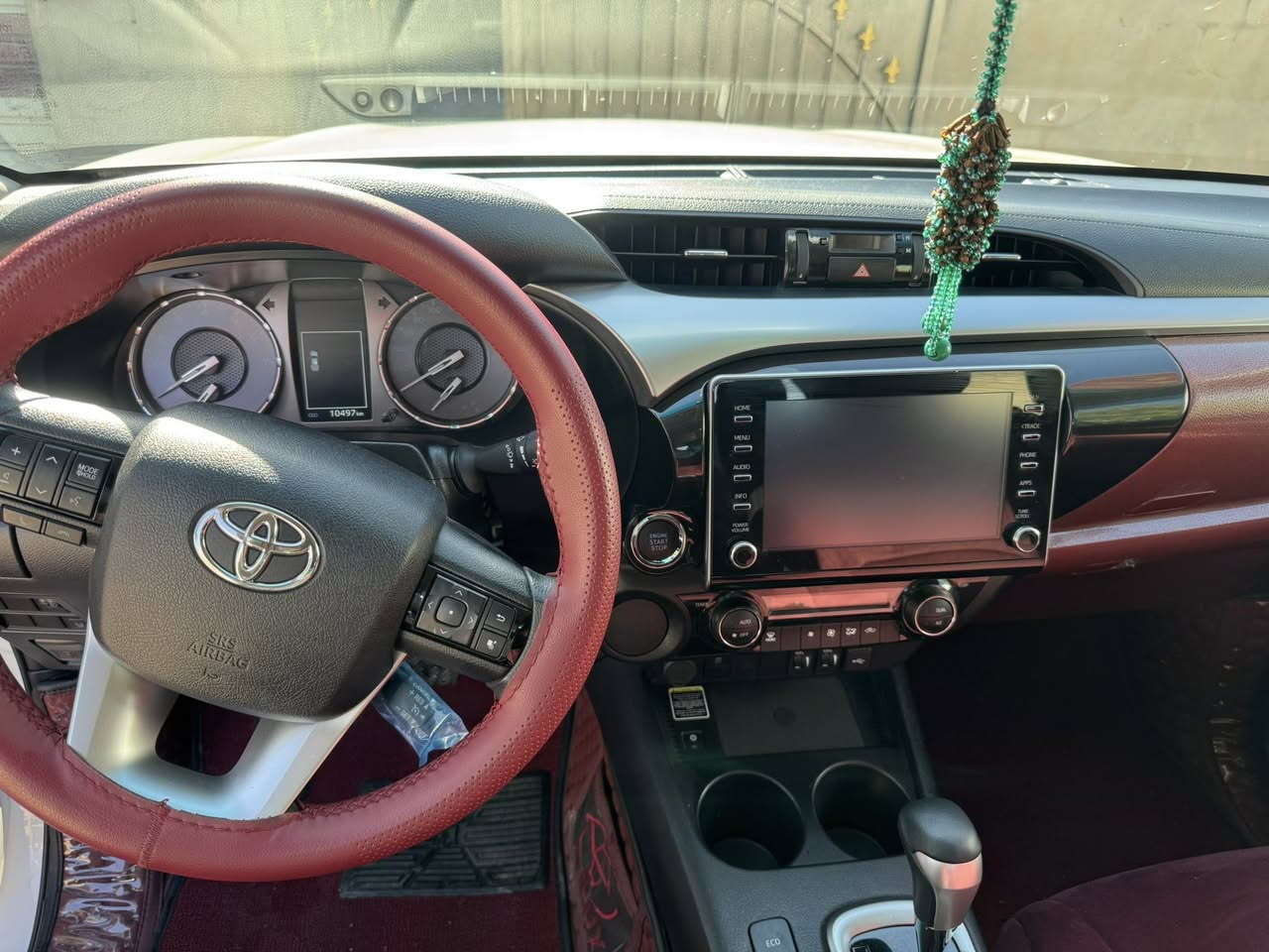 هاى لوكس ٢٠٢٥
فول مواصفات 
رقم سليمانيه 
ماشيه١٣.   الف
*********** م
مكان كركوك
