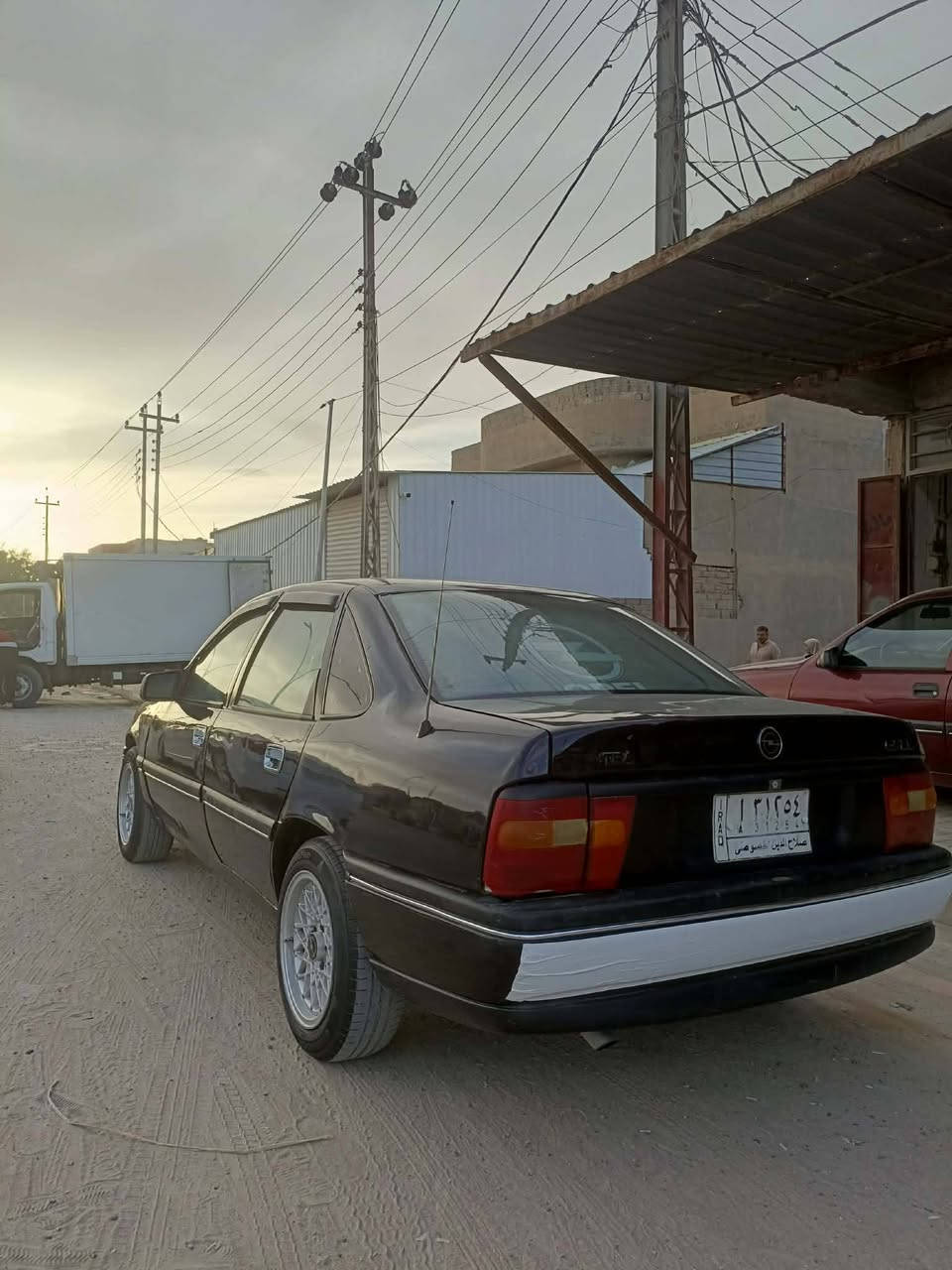 السلام عليكم 
فكترا موديل ٩٤ حجم ٢٠ اوتو تبريد شغال صدر خلفي وامامي جديد شرط التحويل سعرها ٣٦ وبيها مجال للاستفسار خاص او الاتصال ( *********** )
