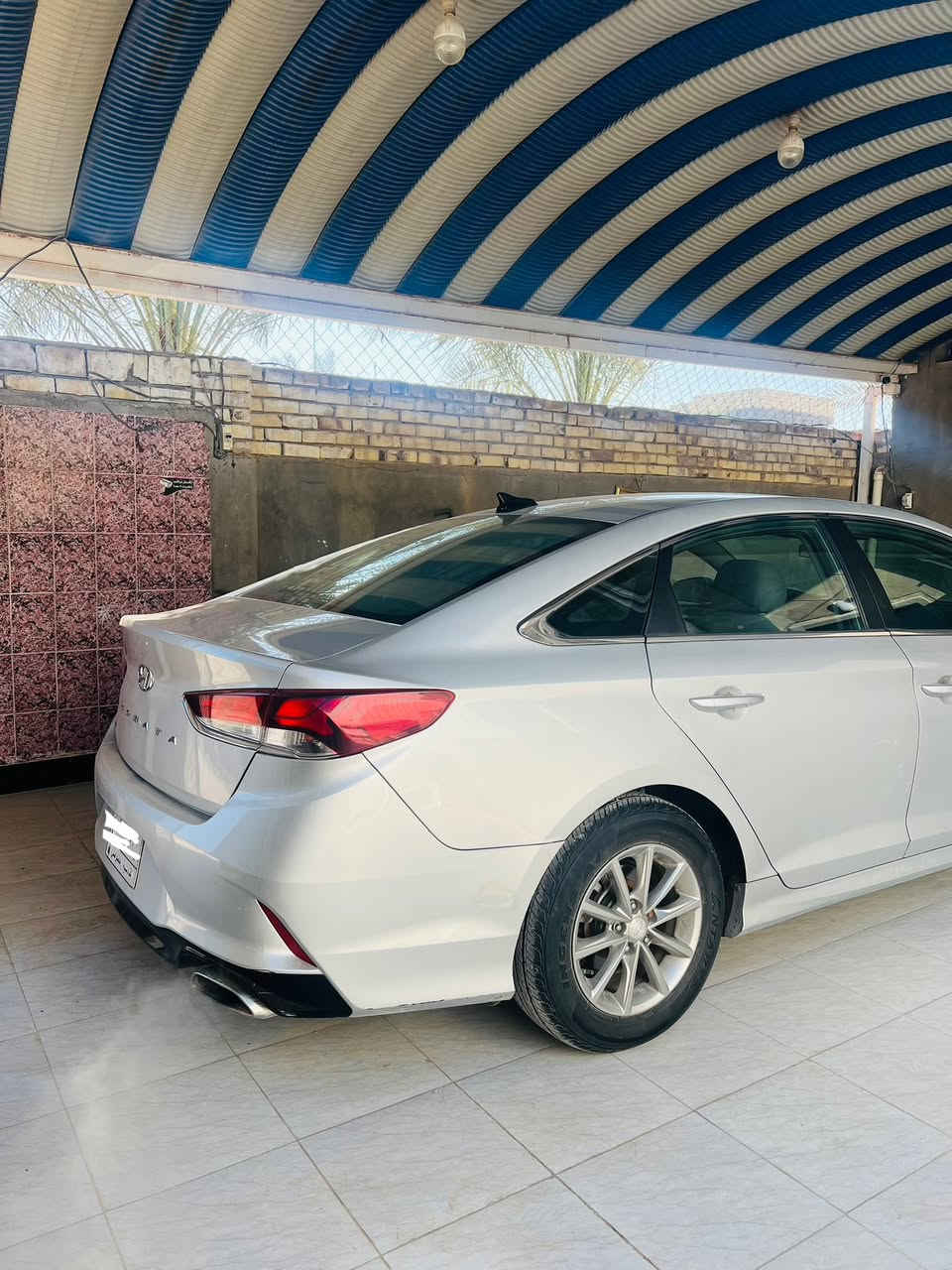 سوناتا مديل 18 20السياره  كله جديد
كلين كفاله عامه  سعر ١٤٠بيه مجال لشراي رقم قادسيه حره 
مكينه ما مفتوحه ٢٤٠٠
تخم تاير جديد العنوان الديوانيه حي جامعه
***********اتصال واتساب
