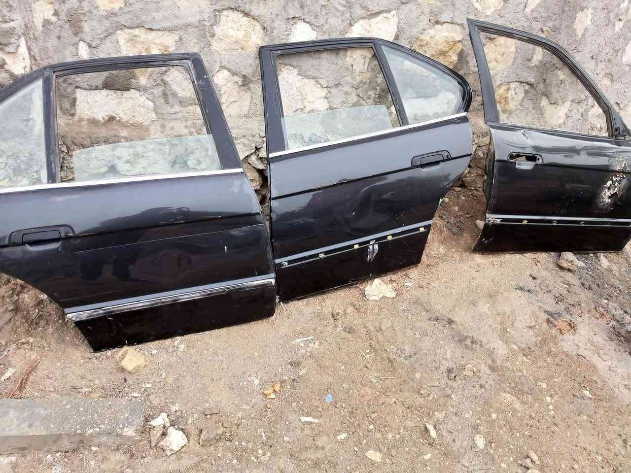 السلام عليكم
كور ٣٥٠٠ لاتصليح ولاكص ولاعواج سعره ٣٠٠ وبي مجال بسيط

جعمقه مال ٧٠٠

سعرهه ٦٠ الف 

ابواب حجم ٥٠٠ عدد٣ ثنين كاملات واحد فارغ  سعرهن ٦٠ الف 

برانكيت دعاميه امامي ٧٠٠ سعره ٥٠ الف 

عربانه ٧٠٠ سعرهه ١٠٠ الف 

المكان ديوانية قضاء الدغاره 

***********

‏‪***********‬‏
