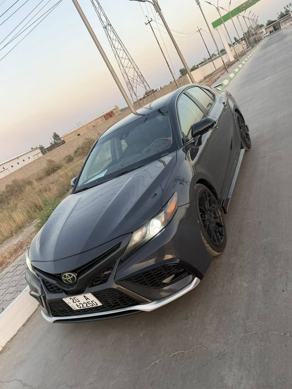 السلام وعليكم 
كامري موديل 2024
6سلندر TRD
 فول مواصفات للأخير من عده الفتحه 
سياره جيده حيل 
بيع او مراوس حسب القناعه 
اذا اكو هايلندر شكل الجديد مراوس عادي 
للتواصل 
***********
