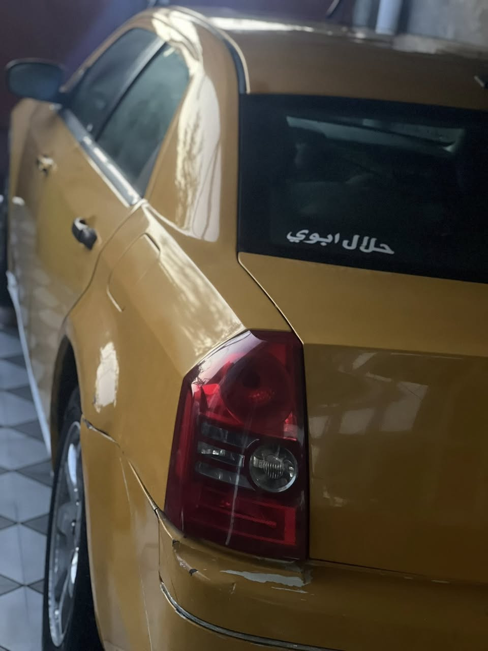 سلام عليكم شباب اوباما موديل 2009سياره خير من الله نضيفه خطها دوانيه بغداد ومعروفه بلكراج تبريد تدفئه شغال تراي بس بصره لدهوك سياره تخم تاير جواه حداديه 70بل ميه كير  ومحرك كفاله وتحويل ثاني يوم خابرني وتدلل السعر 110 وبيها مجال (بيع او مراوس حسب لقناعه)رقمي ***********/***********
