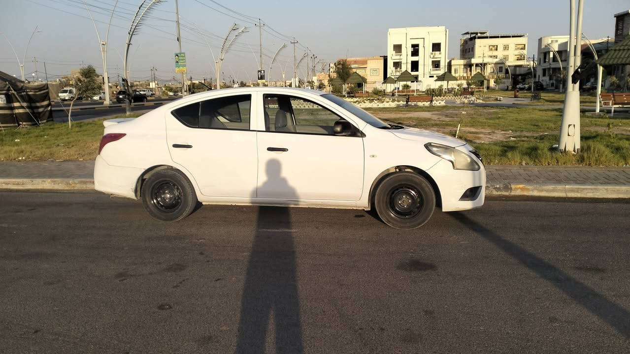 صني مديل 2020 قصاد بعد 6 اشهر  وتصير حره رقم بصرة
مكفوله من الاتبديل فقط طخات + طخه قبق صندوك
السعر 85 مجال كلش بصيط 
اتصال ***********

