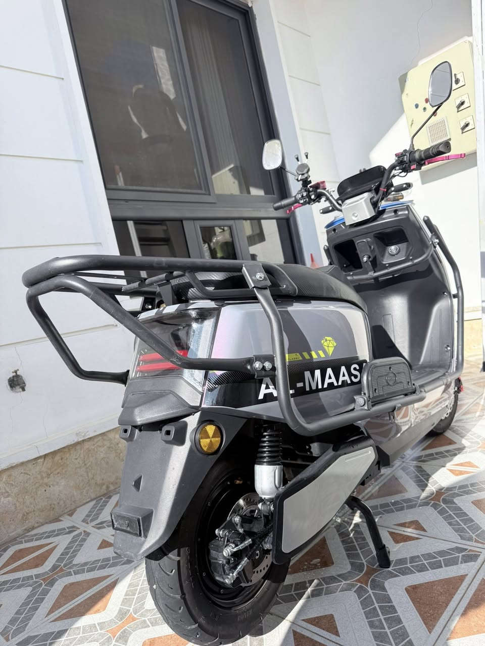 للبيع 650 الف
دراجه شحن نوع الماس
6 بطاريات الدراجه نضيفه
عنوان ال6كيلو قرب المجمع الهندسي
***********
