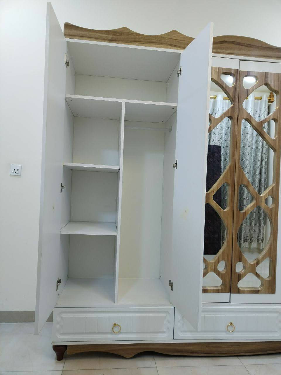 غرفه كانتري للبيع 
سعرها ٤٠٠
مكانها بسمايه
مستعجلين ع بيعتها


**إذا كنت صاحب هذا الإعلان وتريد حذفه لأي سبب، رجاءا أرسل رسالة إلى الدعم الفني**