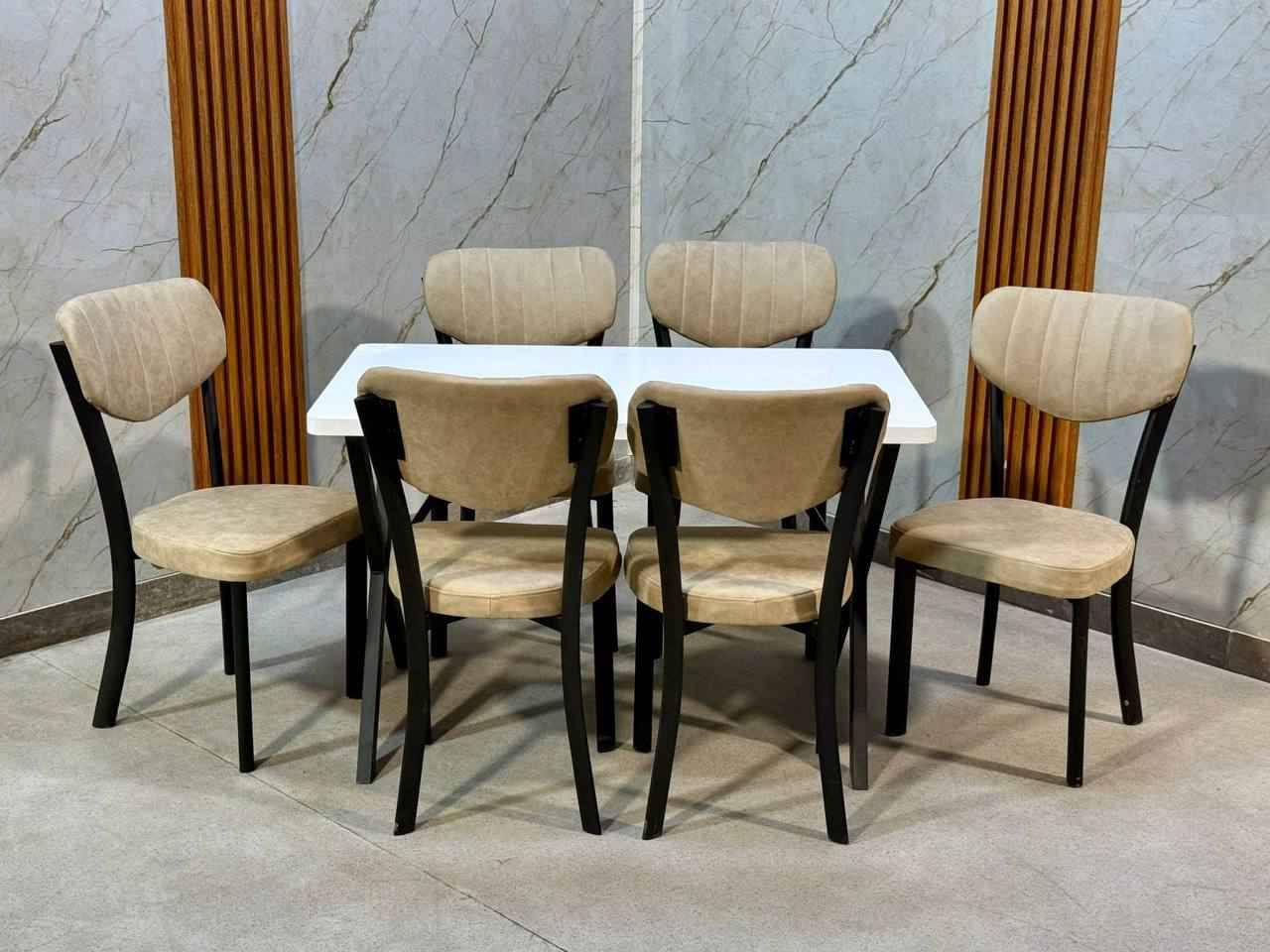 ميز طعام سطح خشب كشنات جلد رجل حديد
4 كراسي 
6 كراسي بغداد, العراق


**إذا كنت صاحب هذا الإعلان وتريد حذفه لأي سبب، رجاءا أرسل رسالة إلى الدعم الفني**