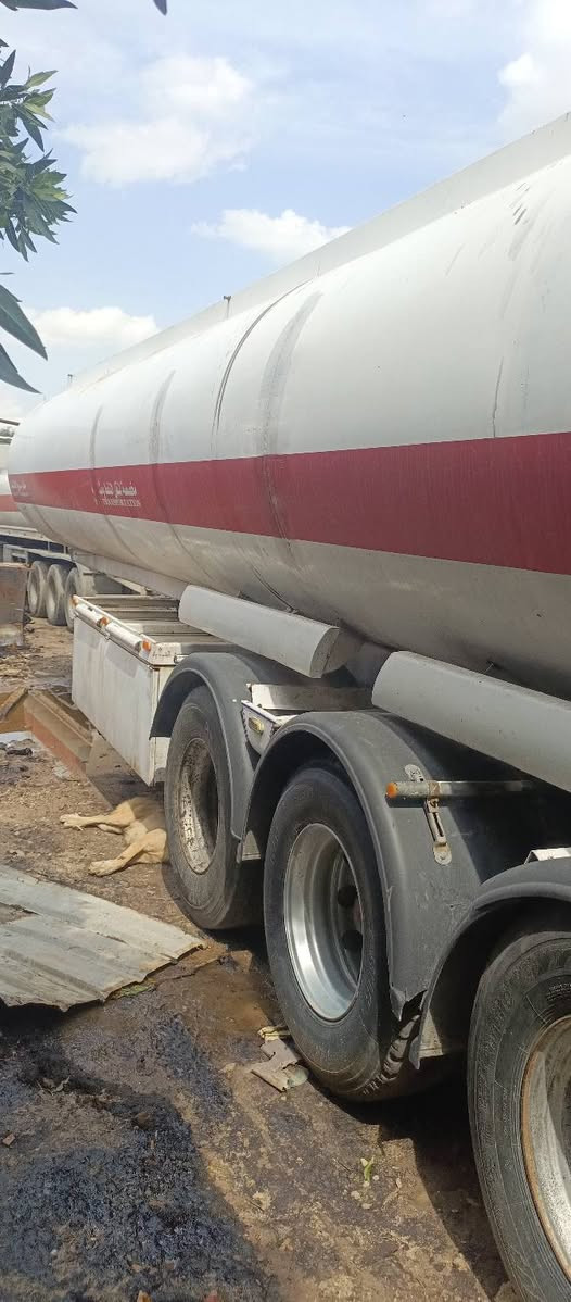 للبيع صهريج السجاد السعة 36 كامل السعر 75 وبي مجال العنوان بغداد الرئاسة ***********
