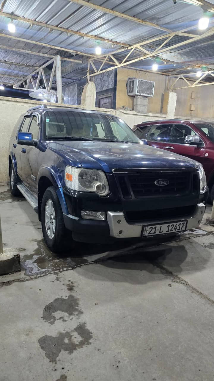 السلام عليكم للبيع او للمراوس
فورد اكسبلور موديل 2010 خليجي
 فول مواصفات عده فتحه كفاله عامه من صبغ 
7 راكب داخل بيجي محرك 6 سلندر 4.0 
تبريد 3 قطع مركزي سياره جديده تخم تاير جديد توه مشدود 
تبريد وتدفئه شغاله حداده ومكينه وكير بشرط بلكارتون سياره ع وضع شركه مكانها البصرة 
السعر 98 وبيها مجال للشراي 
*********** الرقم بي واتساب واتصال
