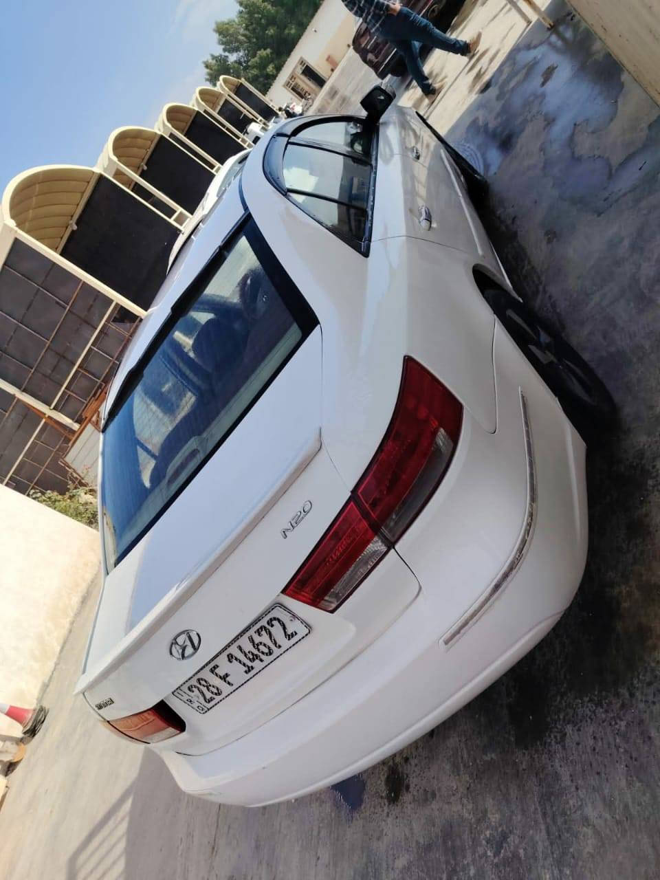 السلام عليكم سوناتا للبيع موديل ٢٠٠٩ وارد خليجي رقم نجف انكليزي بأسمي تحويل مباشر سياره جديده وجاهزه تخم تاير جديد مكينه ٢٠٠٠ دوش المرغوب سياره بيها رشات صبغ ابيع عام بدون دواخل بدون ضربه قويه كير حداديه تبريد كله جاهز السعر ٨٨ وبيها مجال شي بسيط العنوان بابل الاتصال على الرقم ***********
