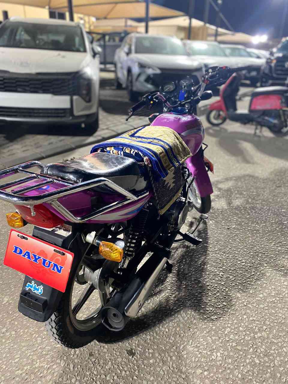 سلام عليكم.دايون موديل 22بنفسجي للبيع مكفوله كفاله عامه كلشي شغال اشاير هورن لايتات مابيهه كل نقص ....(اوراق أصولي)ا..السعر 1250وبيهه مجال شراي اتصل وتدلل ..***********...***********..♥️♥️♥️
