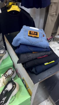 تخفيضات • مقاسات ٣٠-٣٨ • كوت الفلاحية