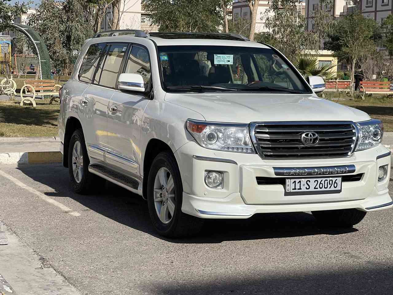 لاندكروز 2013
5700
رقم بغداد 
العنوان البصرة
السعر 340 
بيها مجال
***********
