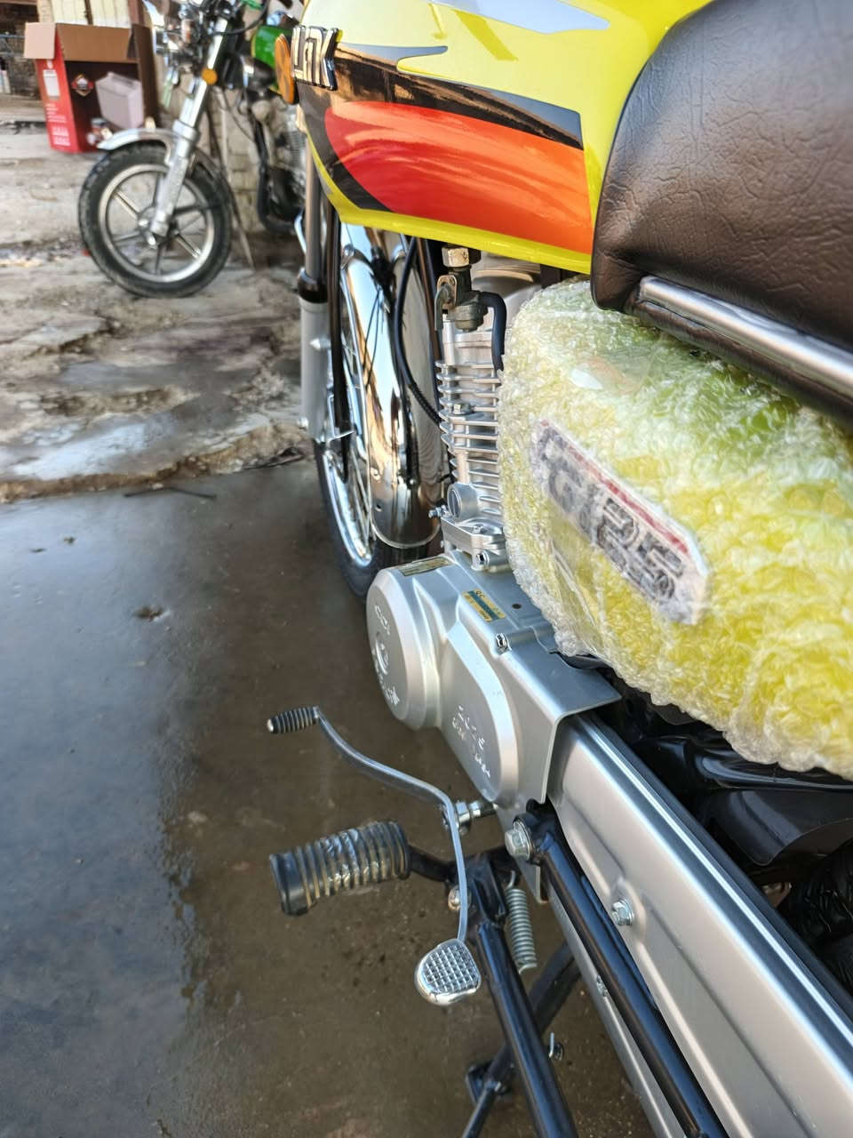 سلام عليكم دراجه نامه موديل ٢٠٢٥ حديدية *********** مكاني بابل جبله سعر ٦٠٠
