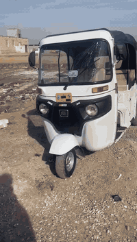 سلام عليكم تكتك للبيع مديل 21مكلف بنشر 
اتصل ع هاذه الرقم ***********
