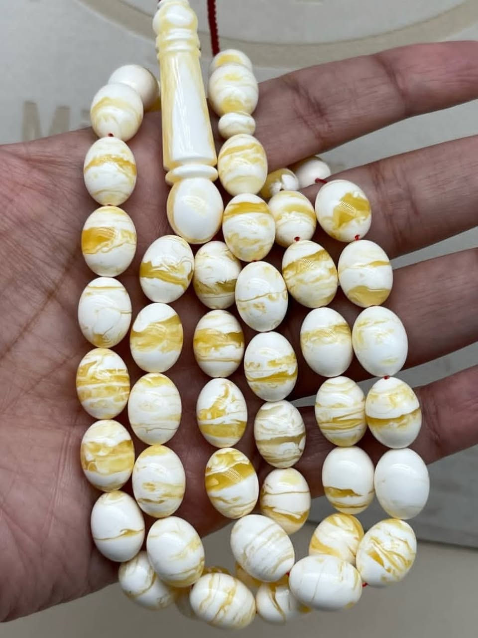 السلام عليكم ، مسابيح مستكة شبيه الكهرب ، متوفر بيض حمام وسطي و بيض حمام خشن و كبسولي و مدعبل ، السعر مناسب اللي مهتم يتواصل خاص ، المسابح توصلكم بكراكيش درجة اولى


**إذا كنت صاحب هذا الإعلان وتريد حذفه لأي سبب، رجاءا أرسل رسالة إلى الدعم الفني**