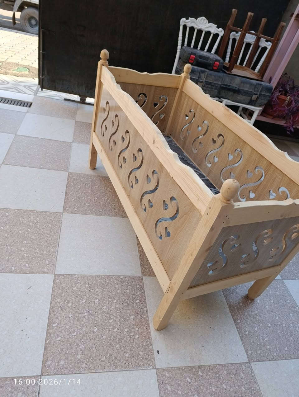 تخت اطفال حطاطا بلوك اسود جديد للبيع مستعجل على بيعه سعر 45
للاستفسار. ***********
