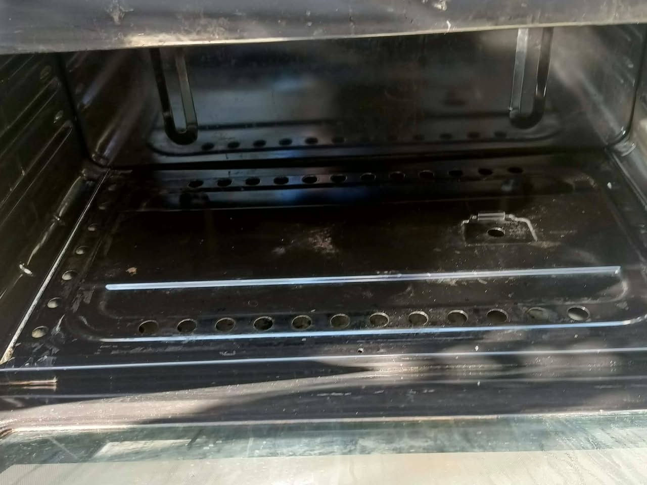 تەباخ بۆ فرۆشتن
klass&newd   مارکەکەی
پێنج چاو
فڕنە
سینی گەورەی فڕنی لەگەڵە
تەنها دەسکی فڕنی نەماوە
گڕی جوانە 
زۆر بێ عەیبه
بەشەرتە هەمووی

120 هەزار

سەیدسادق 💐


**إذا كنت صاحب هذا الإعلان وتريد حذفه لأي سبب، رجاءا أرسل رسالة إلى الدعم الفني**