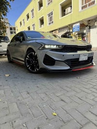 من رخصت الادمن للبيع k5 امريكي موديل 2021 السياره كلش جديده رقم مثنى م...