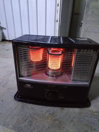 مستخدمه شي قليلي محتاجه فلوسها ب60 شرط الفحص تجي تفحصها توصيل ماعندي 0...