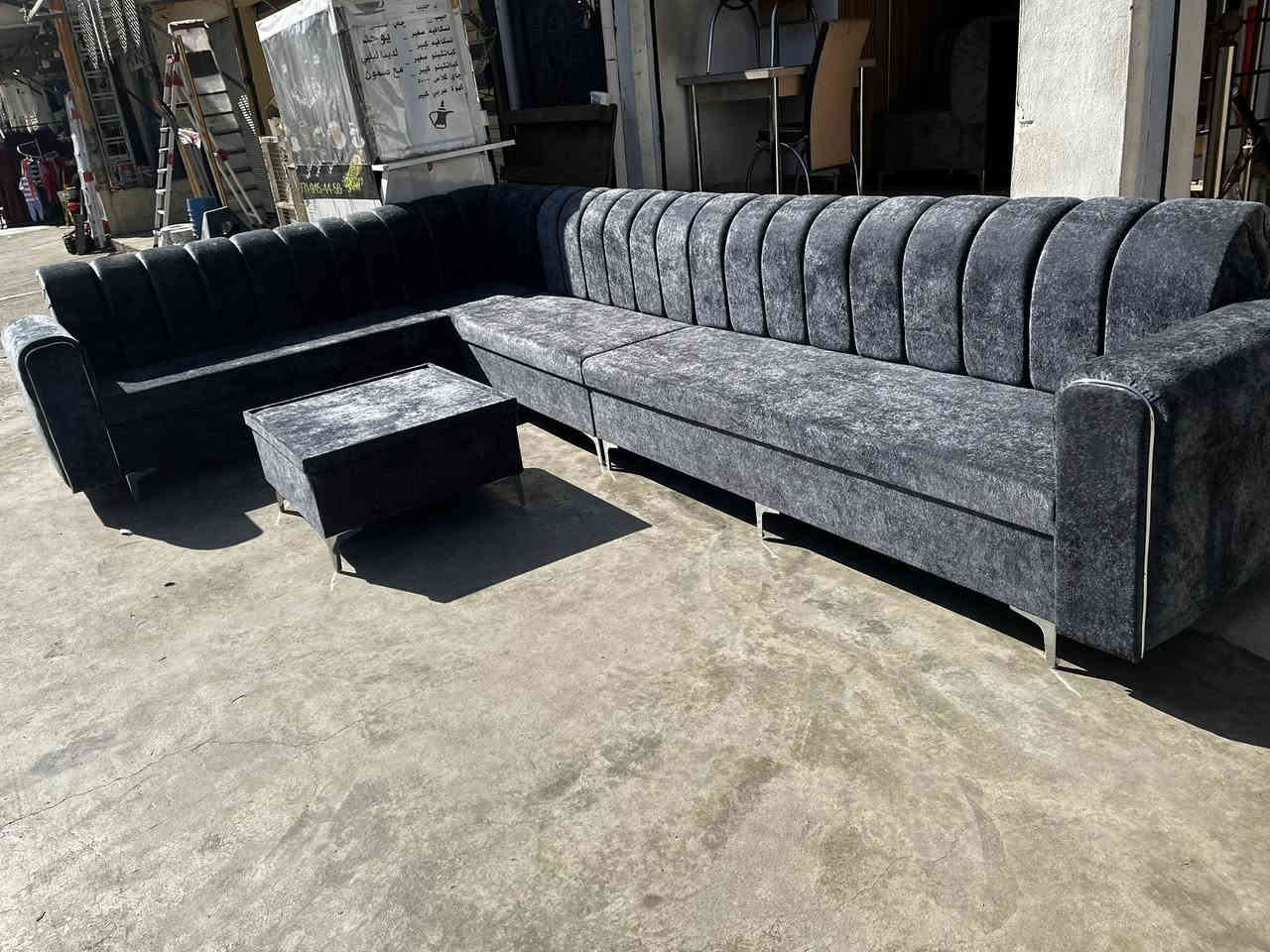 السلام عليكم 
تفصيل انواع القنفات والدواوين 
باسعار مناسبة جداً  
وجميع انواع الرأئسيات والصاج 
وتعمير جميع الدواوين والقنفات 
العنوان كركوك -قرب جامع المعراج 
رقمي ***********
جمله ومفرد
