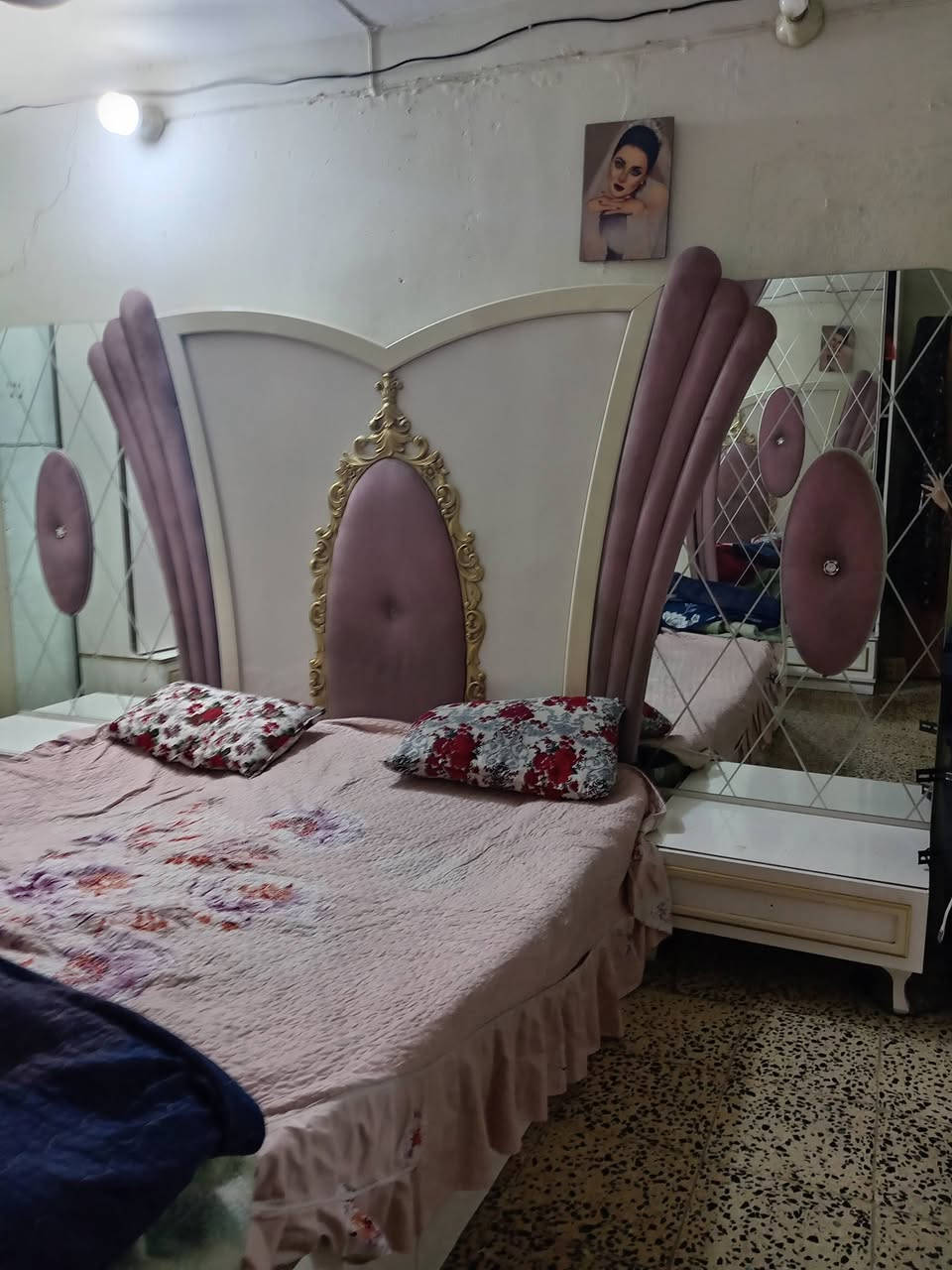 غرفة نوم كلش تكمة وجبيرة قفلها ٥٠٠
وجهاز جري مستعمل كلش قليل ومتروك ٢٥٠ قفل
المكان بغداد الحرية
رجاءً بس الشراي يدخل خاص
وامانة الله لاحد يكسر


**إذا كنت صاحب هذا الإعلان وتريد حذفه لأي سبب، رجاءا أرسل رسالة إلى الدعم الفني**