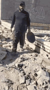 السلام عليكم بنه درجه اولى اعكاده  ترميم تفليش كاشي سيراميك درجه اولى متفرغ حالين ***********
