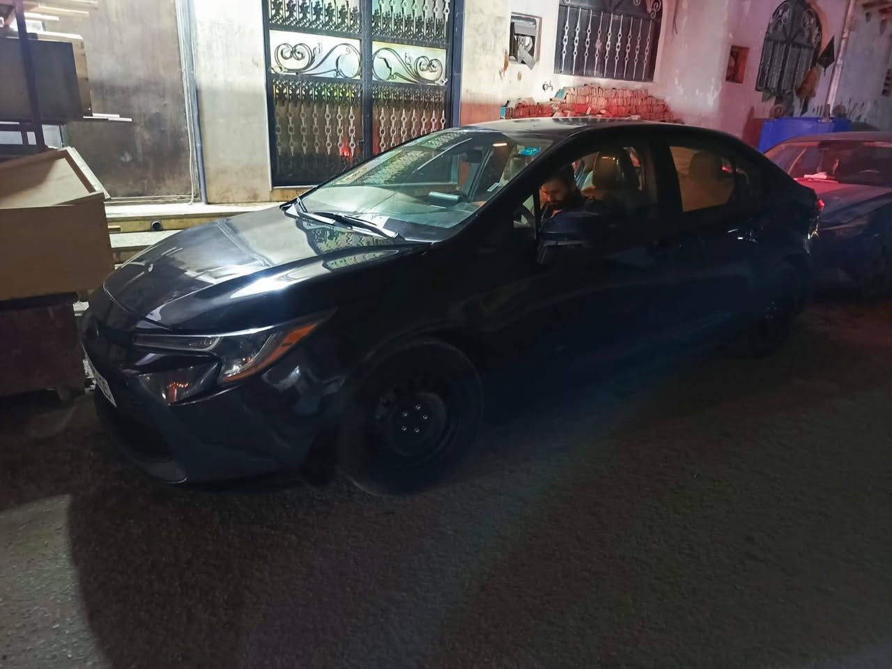 السلام عليكم كورله ٢٢  بيها بابين واحد تبديل واحد مصلح نفسه و جاملق أمامي ضربه خفيفه  مصلح بارد نص فول مكينه كير  حداديه    فول لا تنقيص ولا تبخير مكان بغداد تصل و تدلل ***********
