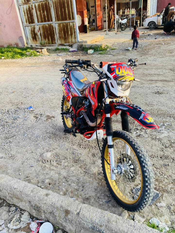 السلام عليكم كاويار للبيع موديل 25 محرك شرط باب اول كلشي شغال 
السعر750 بي مجال شي قليل 
نقد فقط اقصاد مابيع 
ومراوس ما اراوس 
جنوب الموصل ناحية القيارة قريه الحود 
***********
