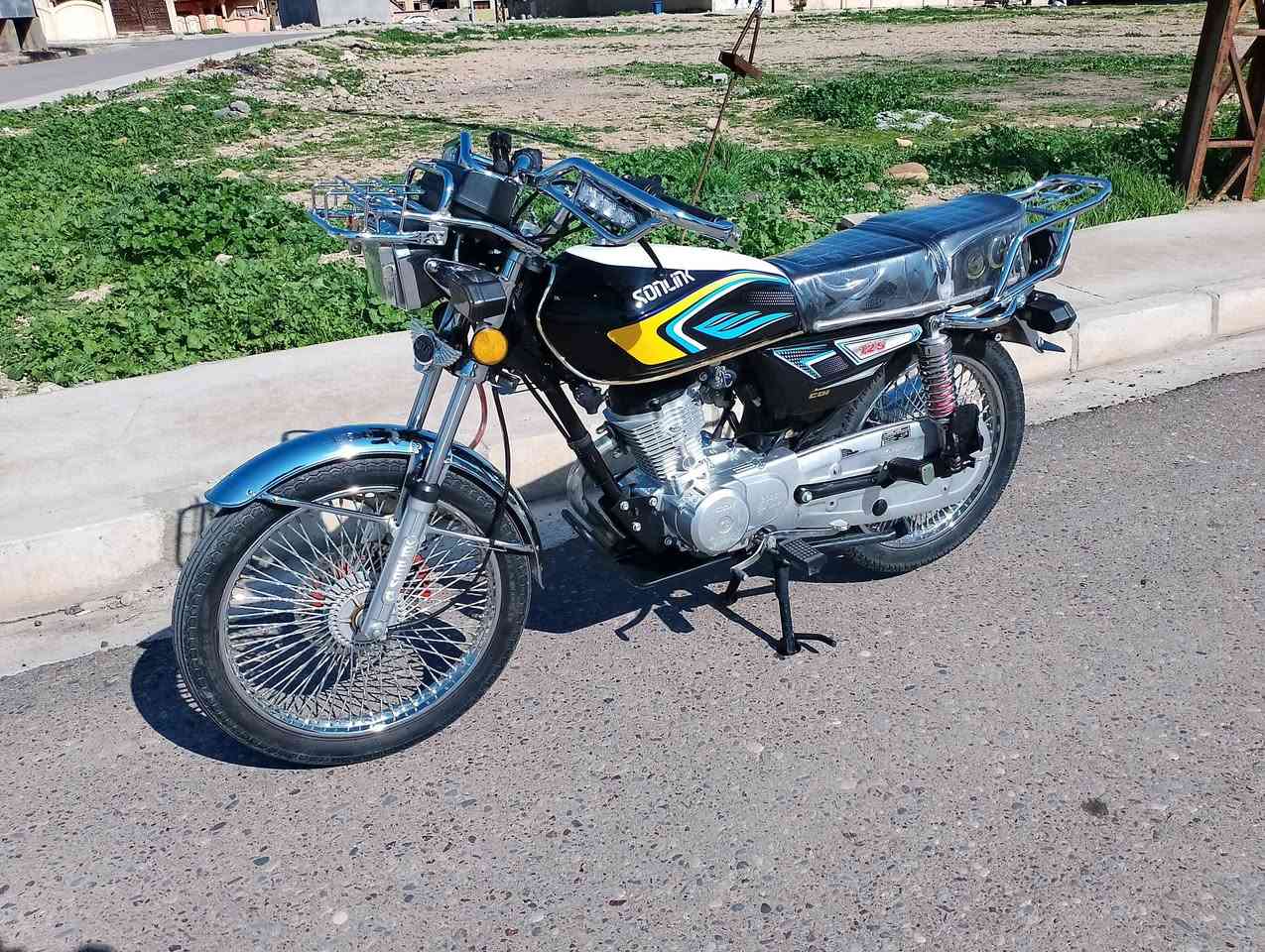 سلام عليكم دراجه تايكر سولنك لبيع موديل 2025 ، لستفسار الاتصال على هذه رقم ***********
