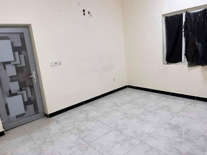 مشتمل طابق أول للأيجار بناء حديث في مجمع الأمل2 يحتوي على 

2 غرف منام صاله مطبخ صحيات 

للأستفسار الأتصال على الأرقام التاليه 
***********
*********** واتساب 

أو مراجعة مكتب عقارات ابو يوسف الواقع في حي الخضراء شارع معهد النفط قرب مطعم سيد صباح الياسري 

كما نستقبل جميع عروضكم وطلباتكم التجاريه والعقاريه
