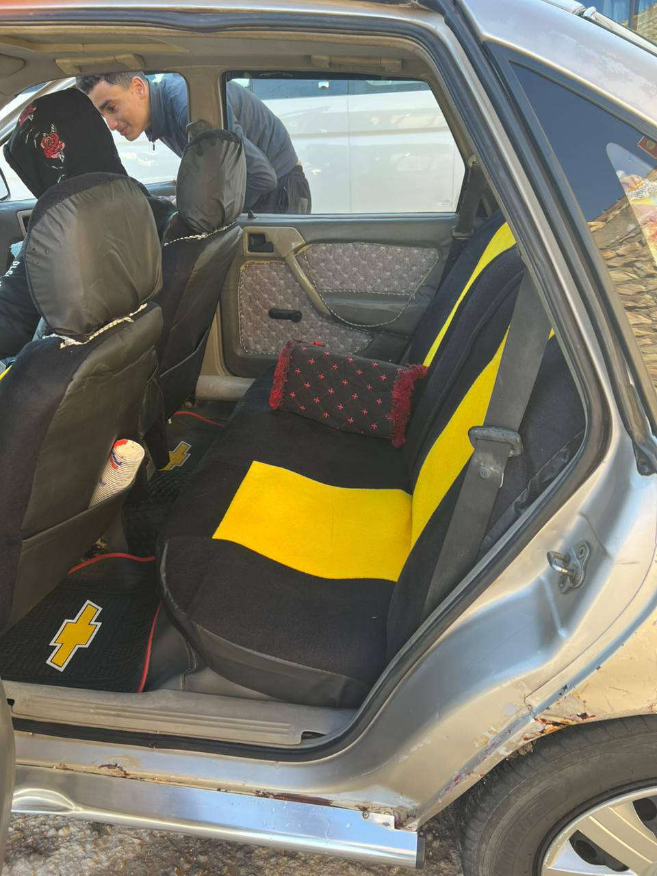 مكلف بالنشر سياره اوبل للبيع  موديل ٩١
محرك ٢٠٠٠
سياره بيه خياس بس بل هلال جوه بوب
مامصبوغه تبربد جاهز 
سعره ٣٧ بيها مجال بسيط
***********
غير متواجد على الماسنجر
