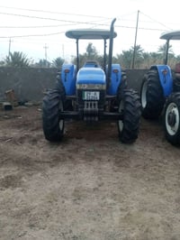 مكينة نيوهولاند • موديل 15 • ديوانية