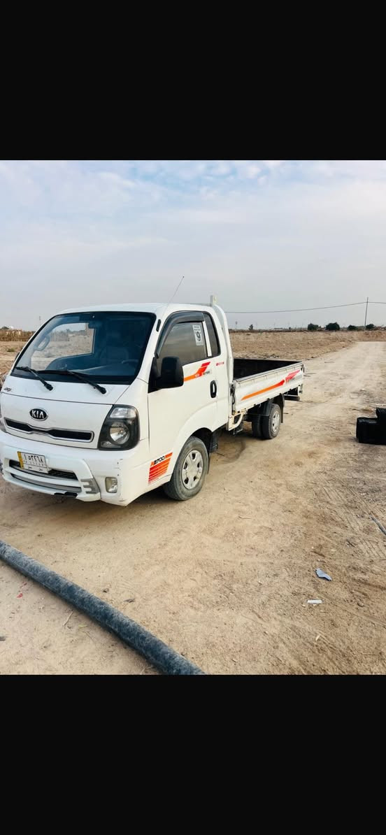 كيا موديل ١٨ عابره التسجيل مكان نجف ***********
