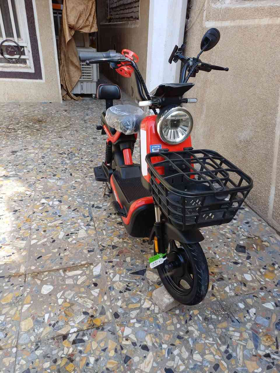 سلام عليكم بيسكل شحن للبيع
حجم 14 
البيسكل كامل مابي نقص
سرعه 40
سعر 325 اوبي مجال قليل


**إذا كنت صاحب هذا الإعلان وتريد حذفه لأي سبب، رجاءا أرسل رسالة إلى الدعم الفني**
