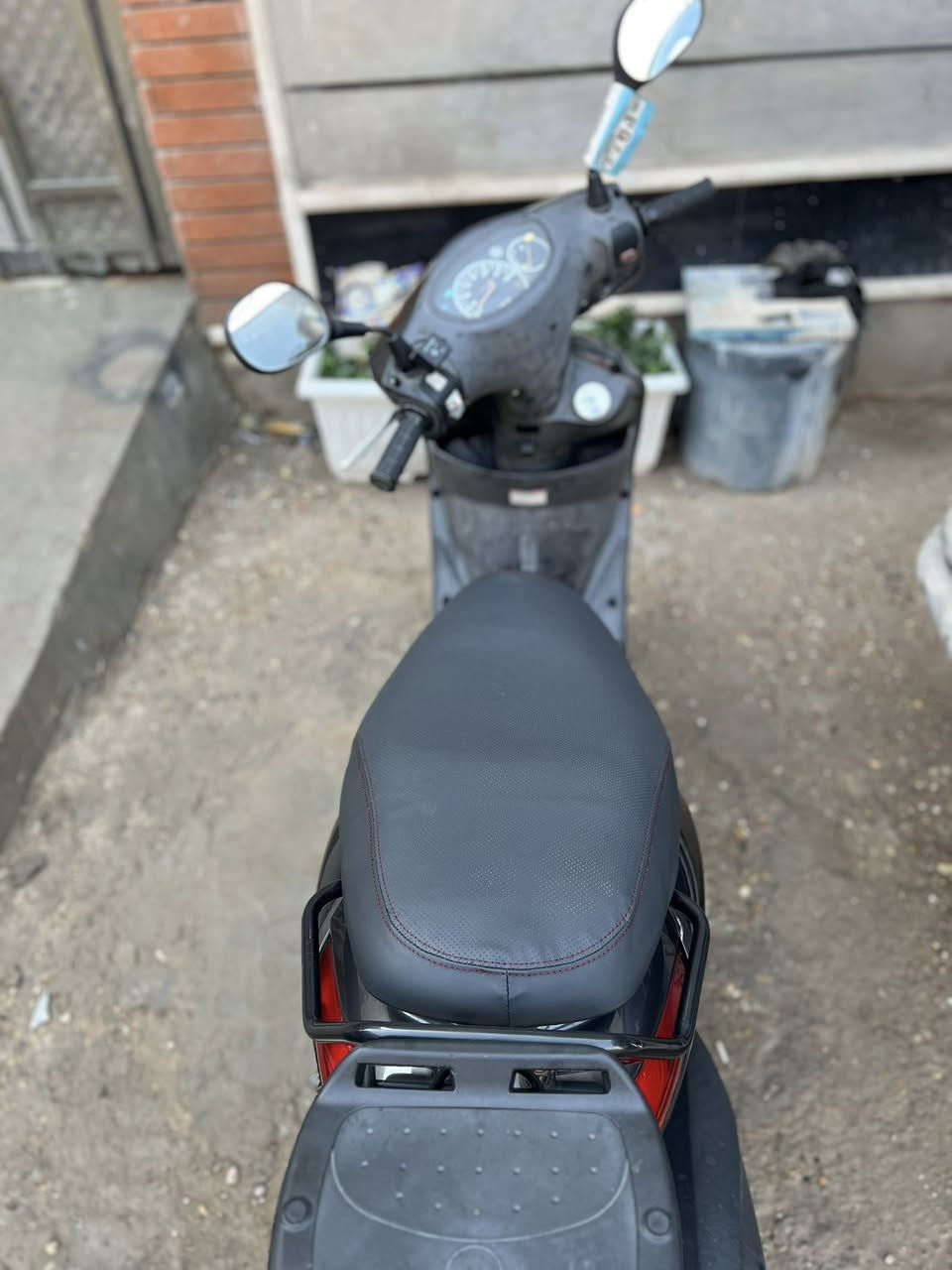 سلام عليكم 
شباب دراجه اللبيع
اكرز مكفوله كفاله عامه السعر 12وبيه مجال 
واتساب فقط ***********
