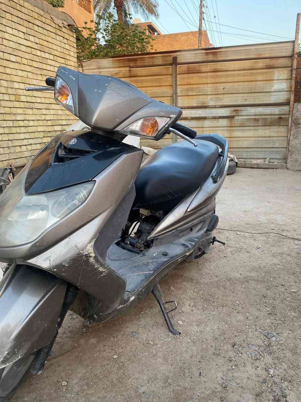 سكنس فحل نوزل للبيع 
دراجه يرادلها ترتيب كله شغله وأي نقص ما بيها سلف وهندر واستأن كهربائي
مكاني بغداد العبيدي 
***********
