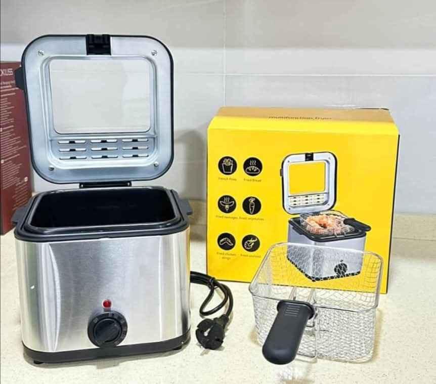 🔥 قلاية كهربائية متعددة الاستخدام بسعة 2.5 لتر
قلي سريع وسهل لأشهى الأكلات اليومية 😋
🍗 مناسبة للبطاطس، الدجاج، والخضروات
⚡ قدرة 1000 واط لأداء ممتاز
يوجد خدمة توصيل لجميع المحافظات بغداد, العراق


**إذا كنت صاحب هذا الإعلان وتريد حذفه لأي سبب، رجاءا أرسل رسالة إلى الدعم الفني**