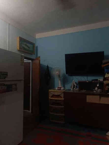 دار للبيع .. طابو صرف
- الموقع: حي النداء، خلف التجاري،فرع مقابل مدرسة عشق كركوك الأهلية، ظهر الخيمة البيضاء.
- المساحة: 200 متر 
- الواجهة: 10 متر 
- النزال: 20 متر 
 - عدد الطوابق: طابق ونصف
  
** تفاصيل الطابق الأرضي **
- غرفتين نوم
- هول
- استقبال
- صحيات (داخلية وخارجية)
- مطبخ
- البناء وسط
- الأرضية: قسم صب، قسم سيراميك
 
** تفاصيل الطابق العلوي **
- غرفتين نوم
- صحيات
- مطبخ
- الأرضية بالكامل سيراميك

- ارضية الحوش صب
- الدار يحتوي على حديقة
 
💰السعر المطلوب: 150 مليون دينار عراقي (بيه مجال للشراي)
للاستفسار اتصال على الارقام التاليه
***********
***********
