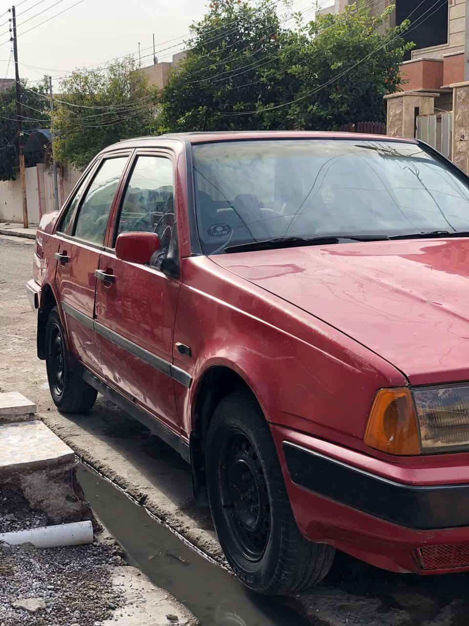 السلام عليكم سياره فولفو للبيع
صرف في المحرك سياره ما بيها صبغ سياره قدام العين 
رقم الماني السنويه 29 تنتهي كربون بنزين السعر خاص 
الاستفسار على هذا الرقم ***********
