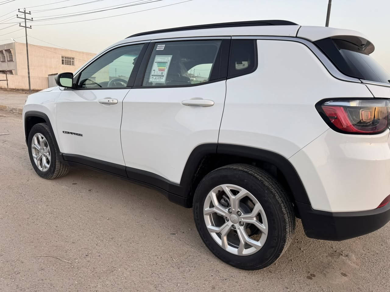 سلام عليكم 
جيب كمباس 24 
ماشيه 32 
تترقم جميع المحافظات 
حادث فقط بنيد 
توين تيربو 
سعر 137 
مكان ناصريه شطره 
***********
