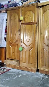 خزائن • للبيع • سعر خاص