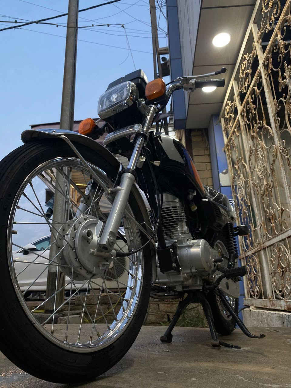 نامه إدوات مكاني ناصريه مركز مبدله ولفات فقط
رايده ٧٥٠ وبيها مجال نضافه كدامكم جديده دراجه ***********
