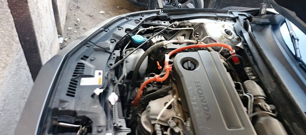 السلام عليكم للبيع فقط السعر 180
موديل24 ماشيه15
***********
***********
