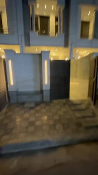 مشتمل للبيع بناء حديث مساحتة 90 متر الواجهه 4 والنزال 23 يحتوي على كرا...