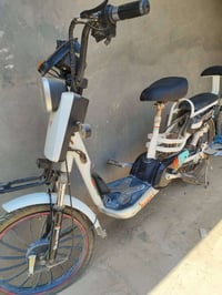 بايسكل شحن نقص بطاريات 🔋 للبيع السعر 150 07742540408 واتساب أو اتصال