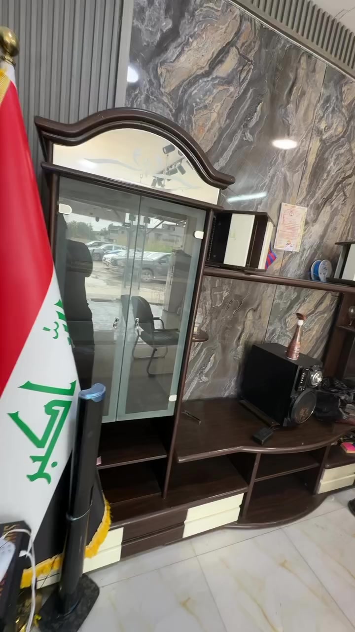 بوفية مكتبية عرض 3 متر نضيفة جدآ بدون اي ضرر السعر250 الف العنوان الدورة


**إذا كنت صاحب هذا الإعلان وتريد حذفه لأي سبب، رجاءا أرسل رسالة إلى الدعم الفني**