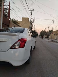 نيسان سني السياره بكفوله ماعده باردات بيه ويردله تكحيلات كير ومكينه كف...