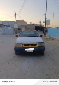 السعر {11} وبيها مجال للأتصال{07890306066}  سايبا موديل {2011} رقم باب...